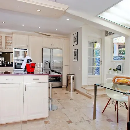 Apartman Prestige Luxury In Cap D'antibes Overlooking The Sea